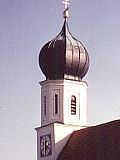 den Turm dieser Peter+Paul-Kirche können Sie so nicht sehen. Er wird zur Zeit renoviert